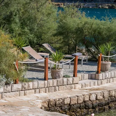 Villa New - Peaceful 3br - Private Pool
