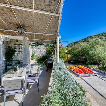 New - Peaceful 3br - Private Pool Mokošica